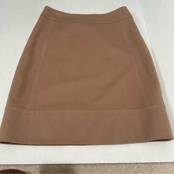 Weekend Max Mara Virgin Wool Camel A-Line SkirtSize 8 (US)